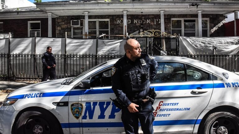 synagogue-security-nypd.jpg