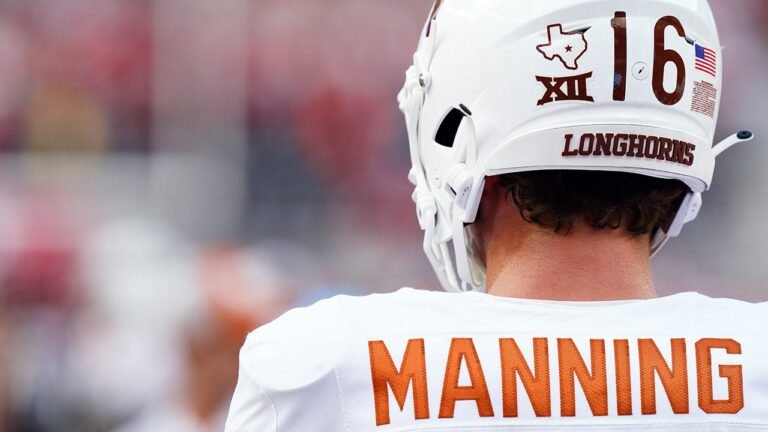 texas-arch-manning-081925-4.jpg