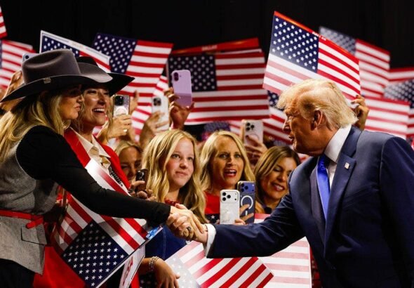 trump-midterm-convention-2.jpg