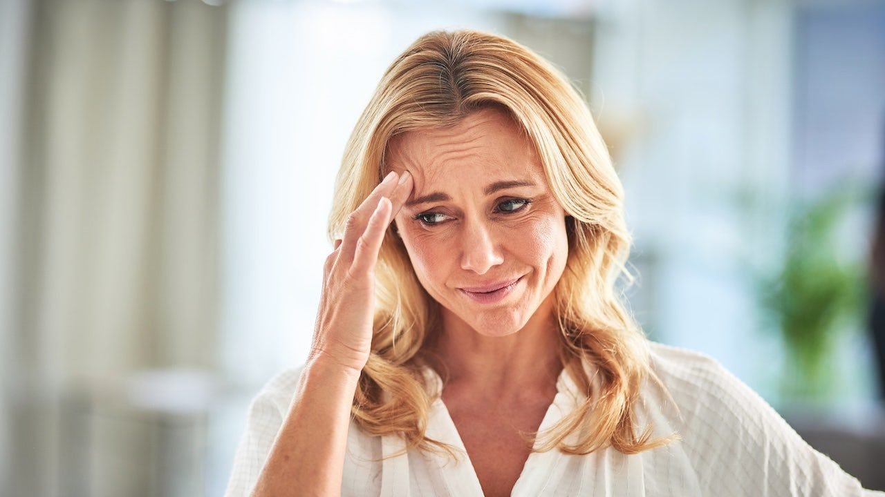 woman-brain-fog.jpg