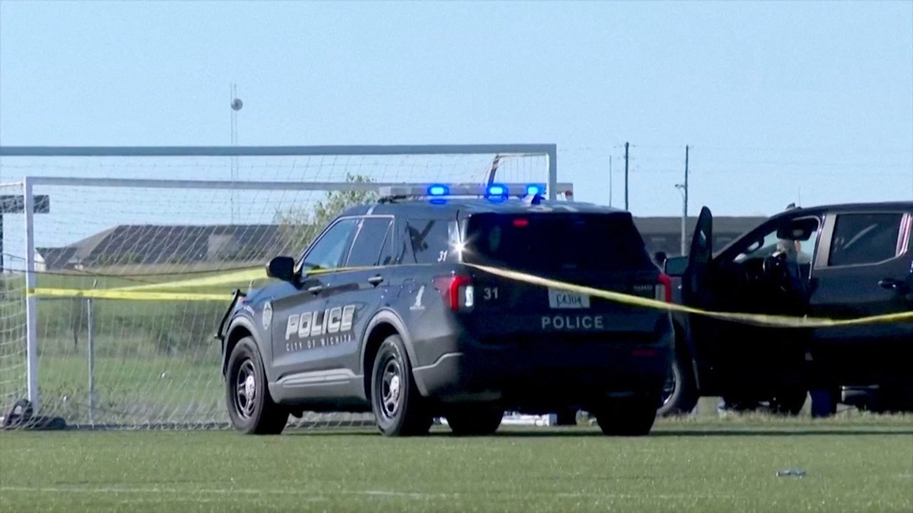 1792583369_wichita-kansas-youth-soccer-game-deadly-crash.jpg