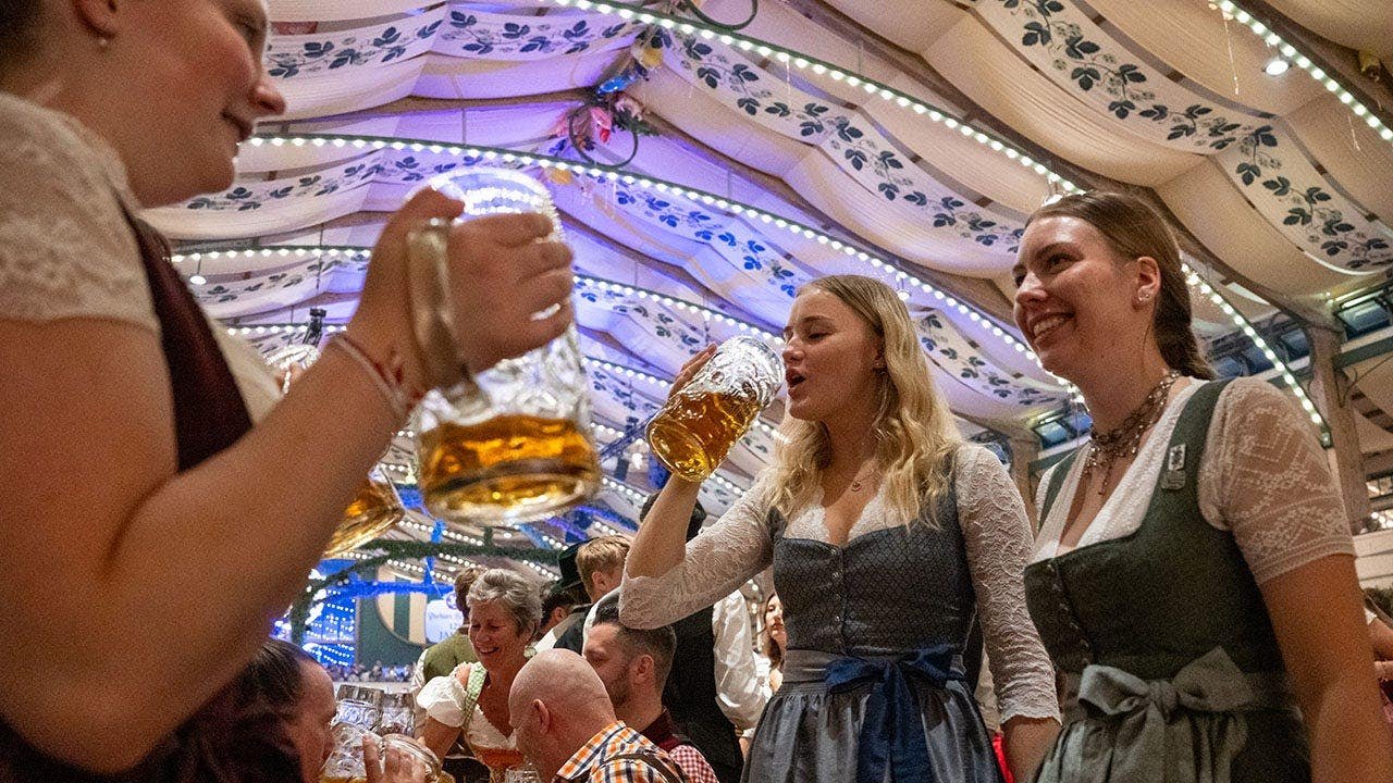 Oktoberfest-beer.jpg