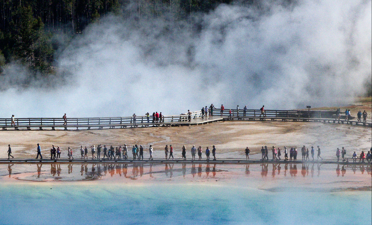 Yellowstone-National-Park-Visitors.png