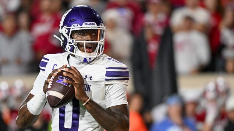 aidan-chiles-northwestern-indiana-football.jpg