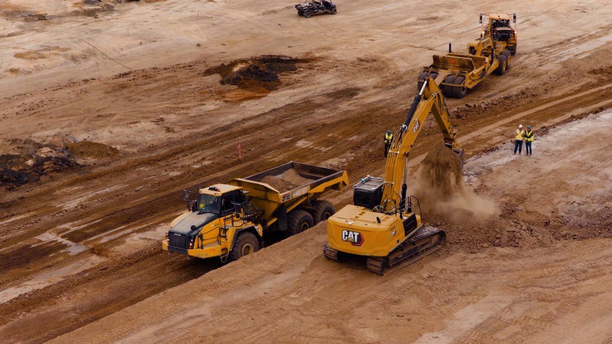 bedrock-robotics-excavators.jpg