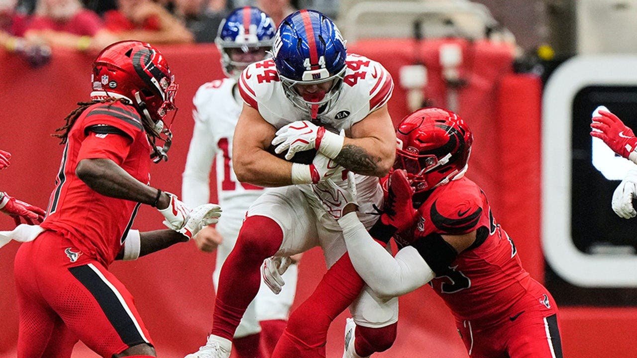cam-skattebo-giants-run.jpg