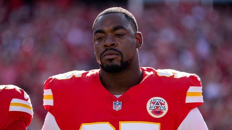 chris-jones-national-anthem-chiefs-fox-news_.jpg