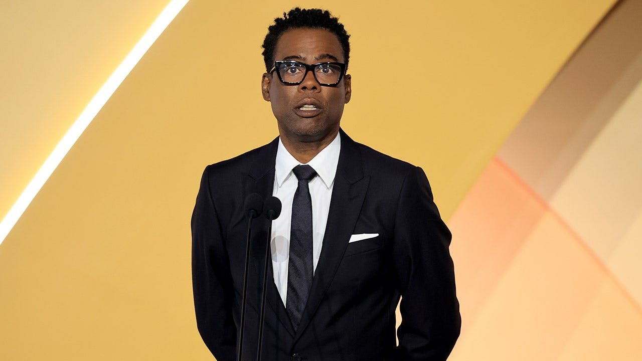 chris-rock-suit.jpg