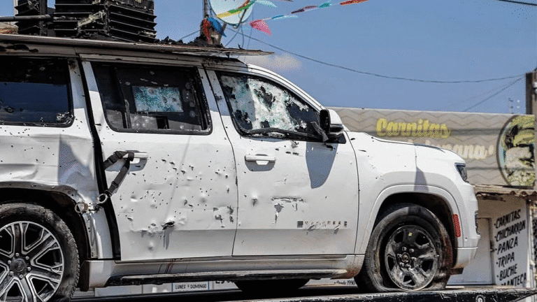 damaged-white-suv-recovered-mexico-cartel-investigation.png