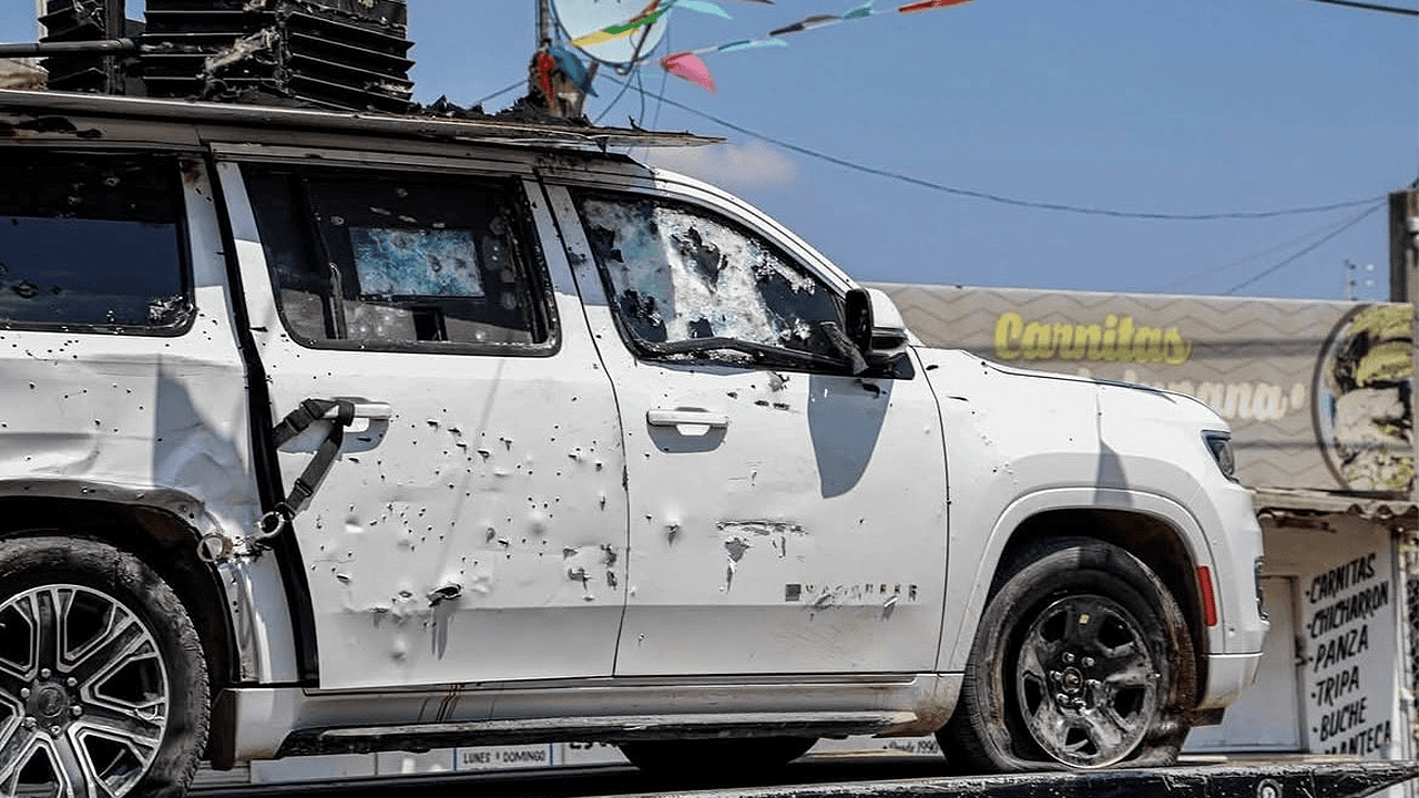damaged-white-suv-recovered-mexico-cartel-investigation.png