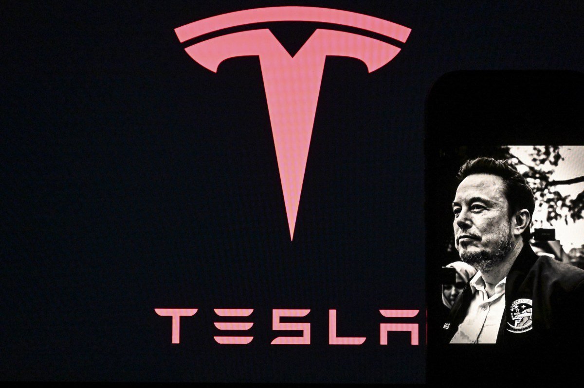 elon-tesla-getty.jpg