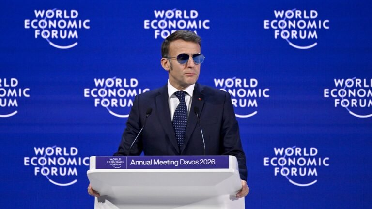 emmanuel-macron-davos.jpg