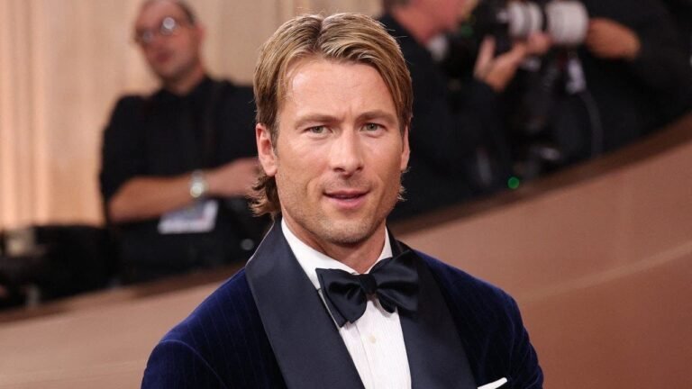 glen-powell-golden-globe-awards-beverly-hilton.jpg