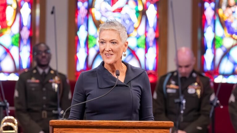 jennifer-griffin-speaks-at-sgt-verardos-funeral.jpg
