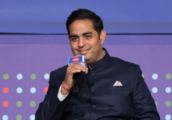 jio-akash-ambani.jpg