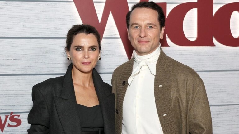 keri-russell-matthew-rhys-widows.jpg