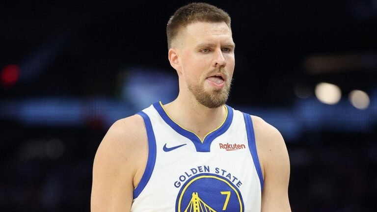 kristaps-porzingis-warriors-nba-playoff.jpg