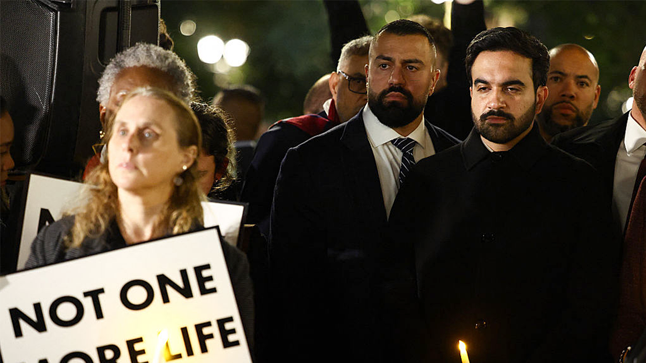mamdani-israel-candlelight-vigil-protest.png