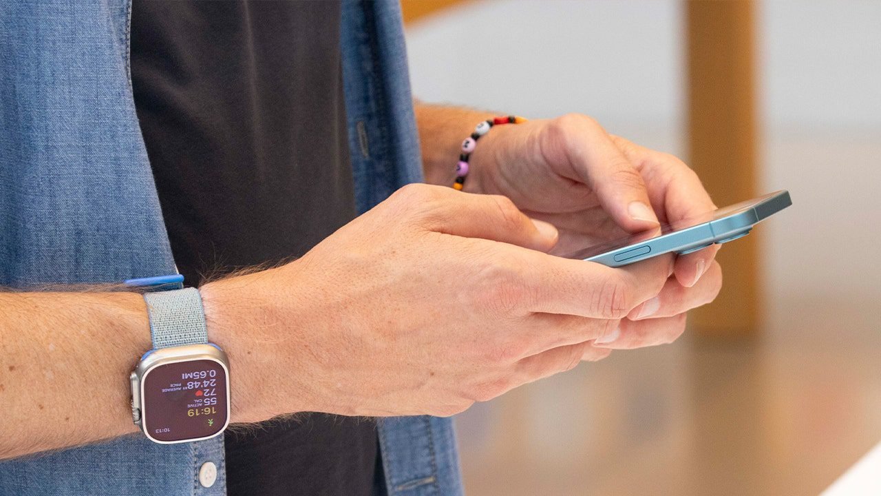 man-using-iphone.jpg
