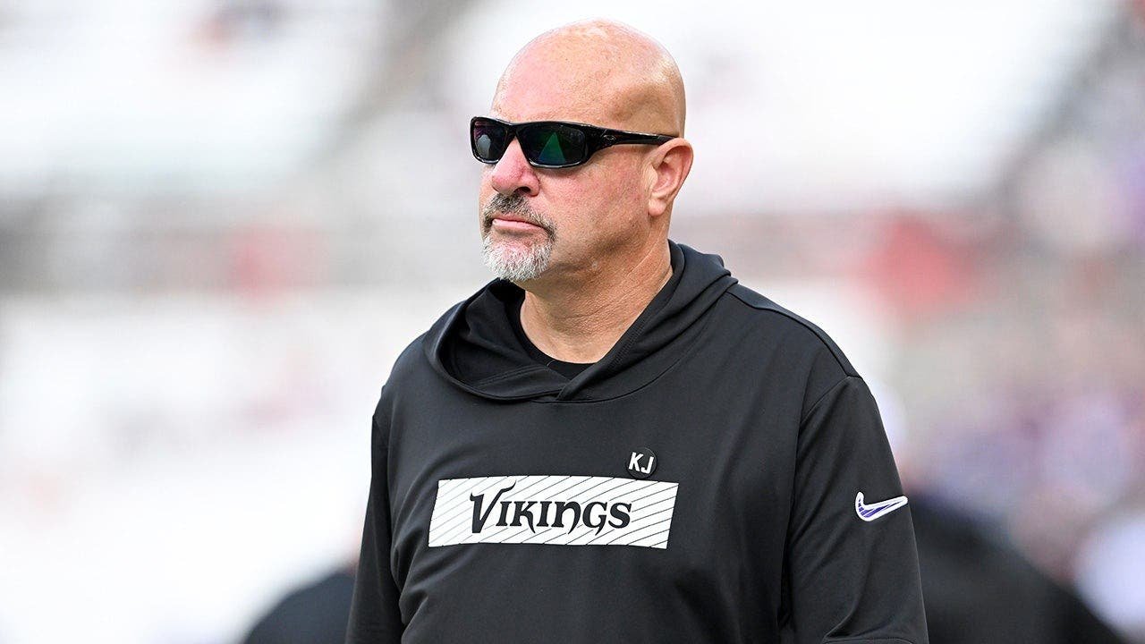 mike-pettine-vikings-browns-preseason.jpg