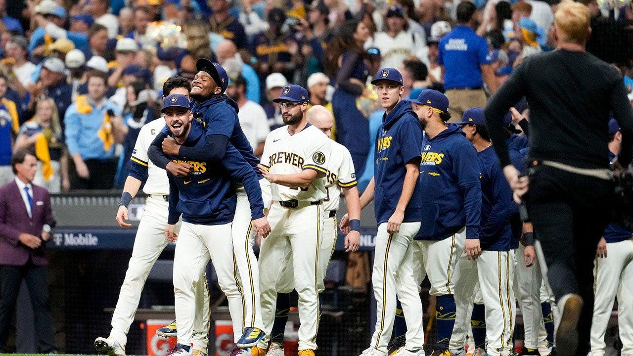 milwaukee-brewers-nlcs-dodgers-1.jpg