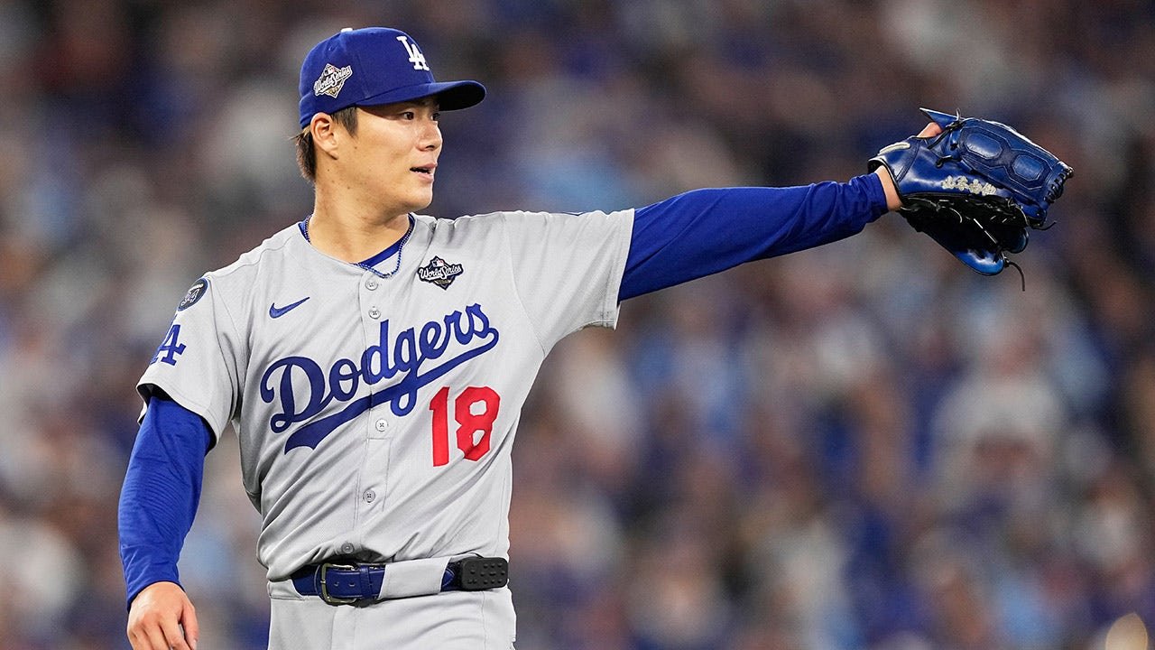 mlb-dodgers-yoshinobu-yamamoto-110225-2.jpg