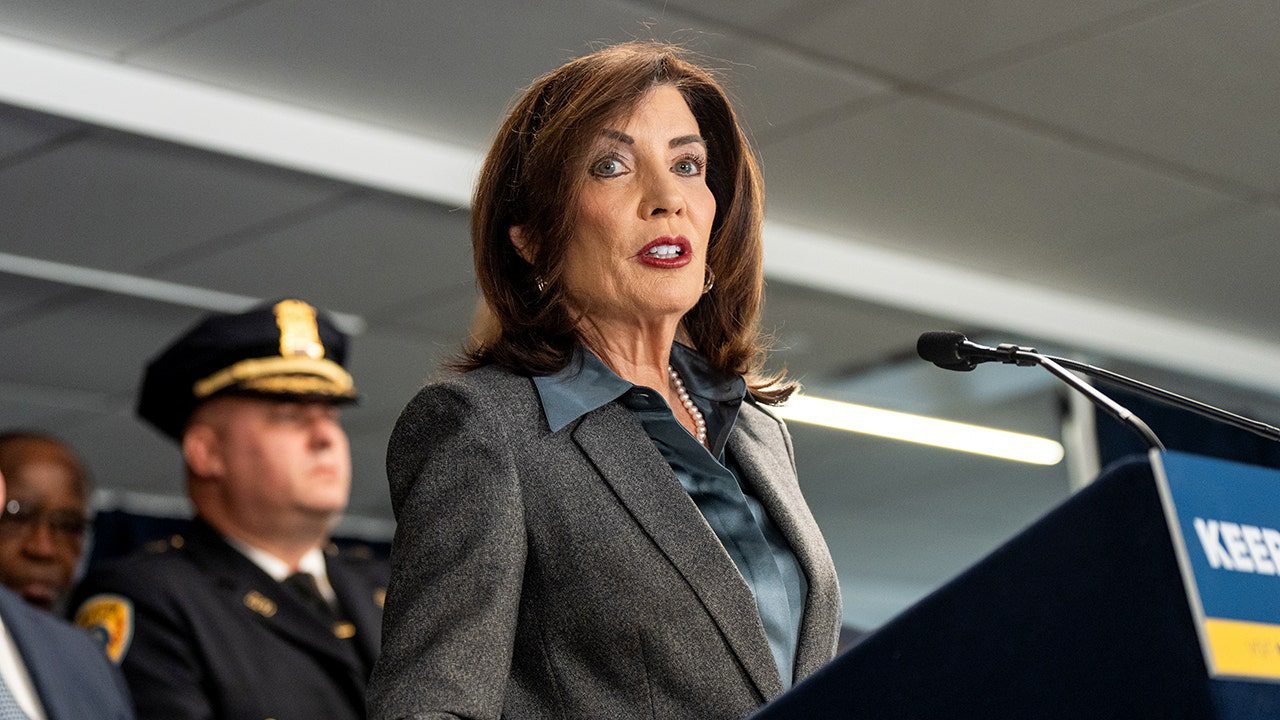 new-york-governor-kathy-hochul-january-2026.jpg