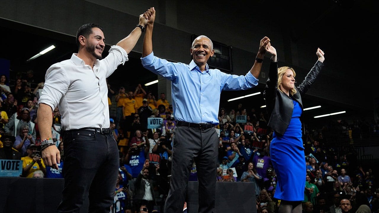 obama-el-sayed-benson-detroit-campaign.jpg