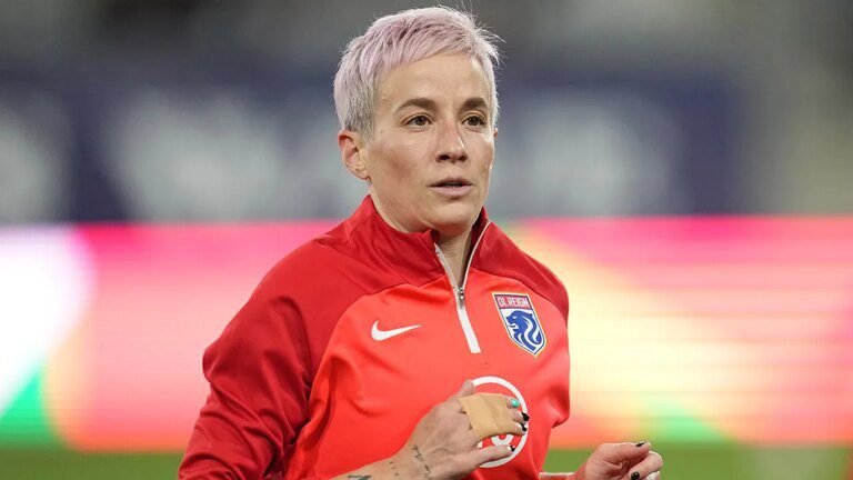 soccer-megan-rapinoe-121625-1.jpg
