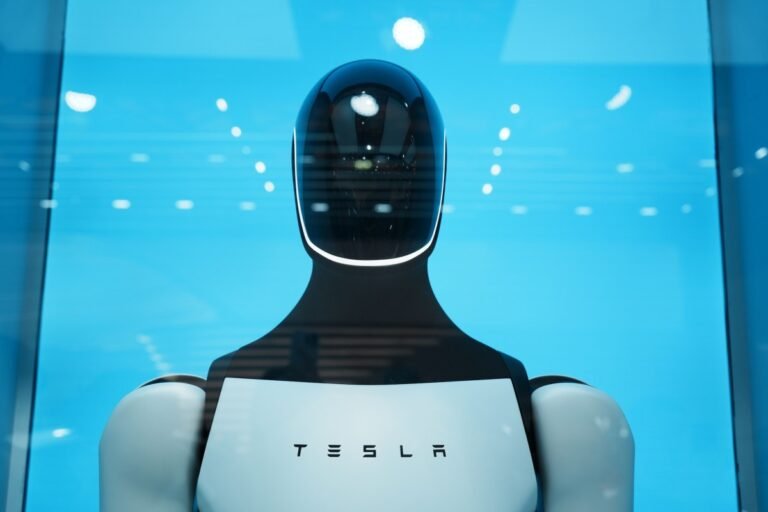 tesla-opitmus-Getty.jpg